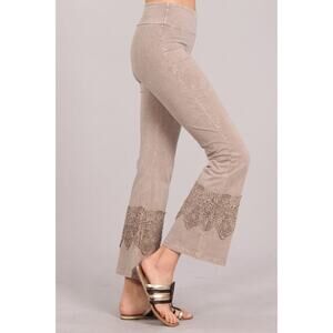 Chatoyant Plus Size Wide Lace Crop Pants Stone 1XL